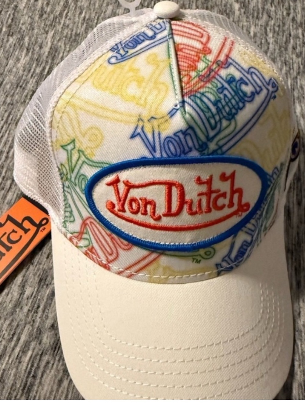 Von Dutch White Trucker Hat with Multicolor Logo. Unisex